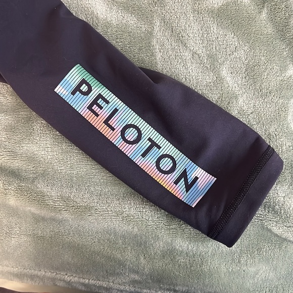 Peloton Leggings - Picture 3 of 4